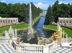 Excursions to the suburbs of Saint-Petersburg with personal guide