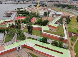 Guided tour of St. Peter and Paul fortress